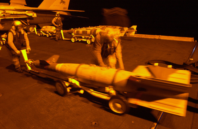 Illustration for article titled OEF: The Navy Strikes Back in the Days After 9/11
